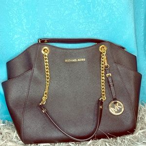 Michael kors purse black